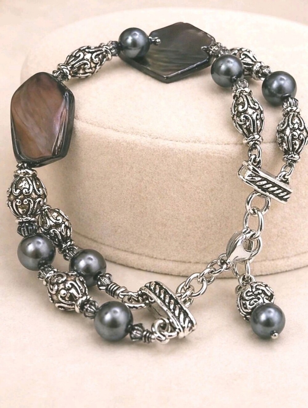 Brighton Vintage Utopia Silver Gray Stone Pearl Bracelet - Picture 10 of 10